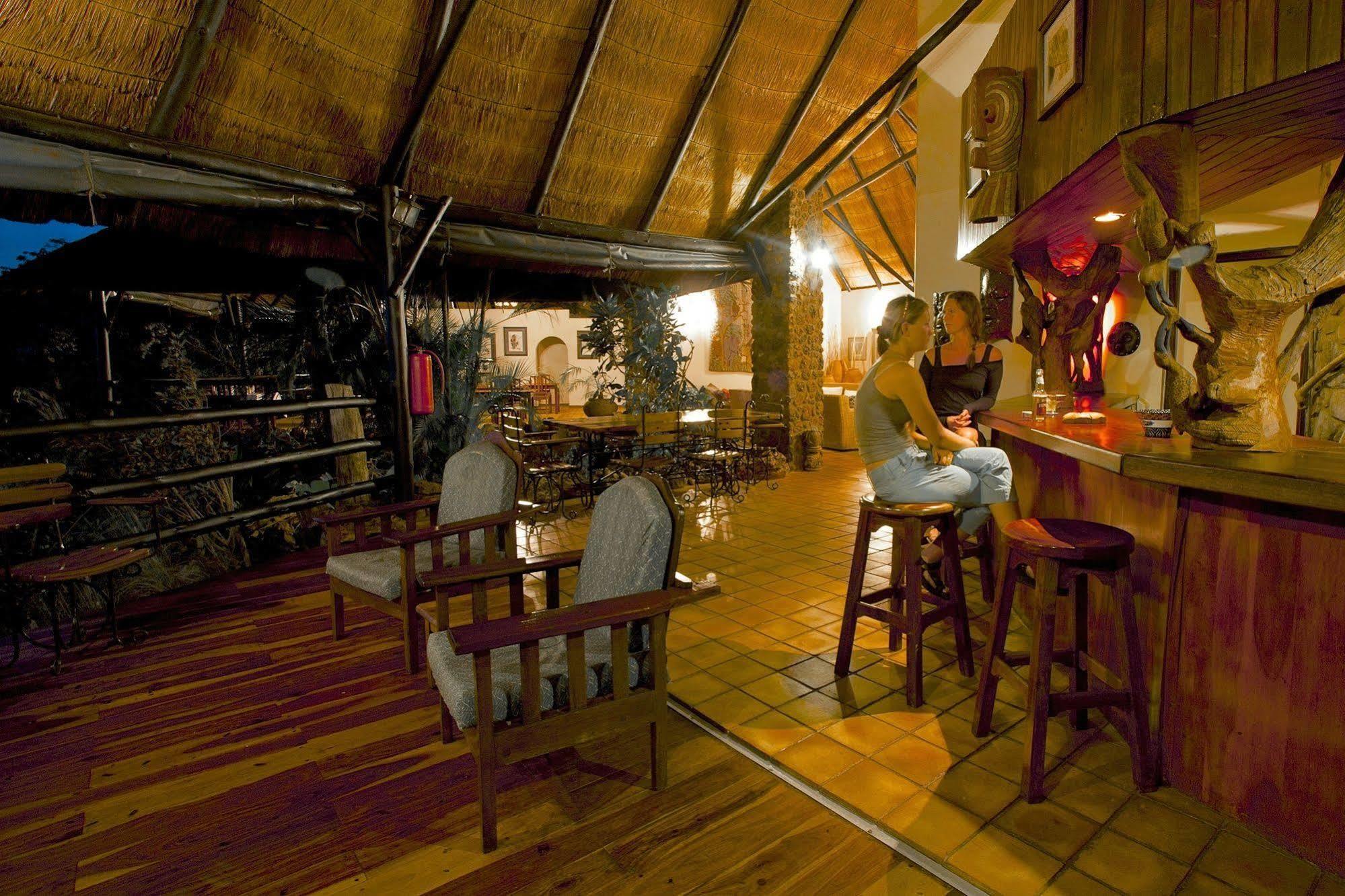 Gorges Lodge Victoria Falls Exteriör bild